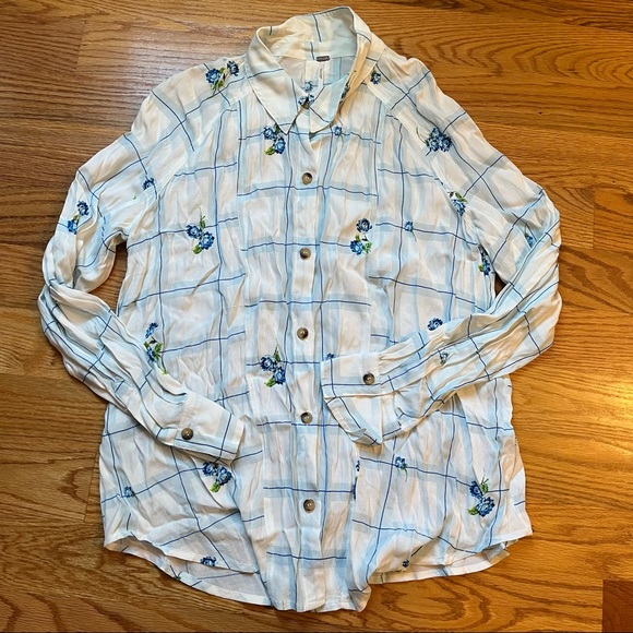 Free People window to my heart button down size large - Picture 2 of 7